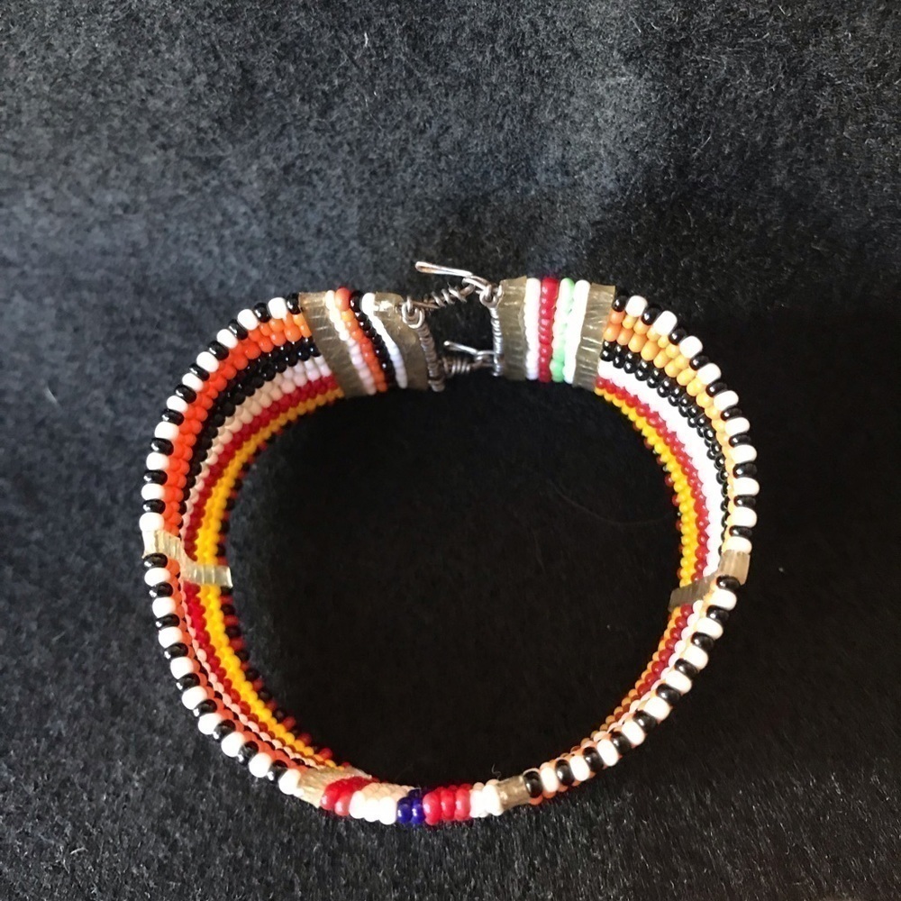 Beaded bracelet - Picture 2 of 6